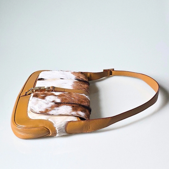 Gucci Jackie Cow Print Small Flap - Picture 4 of 16